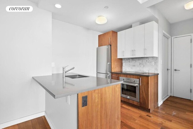 property at 801 Bergen St