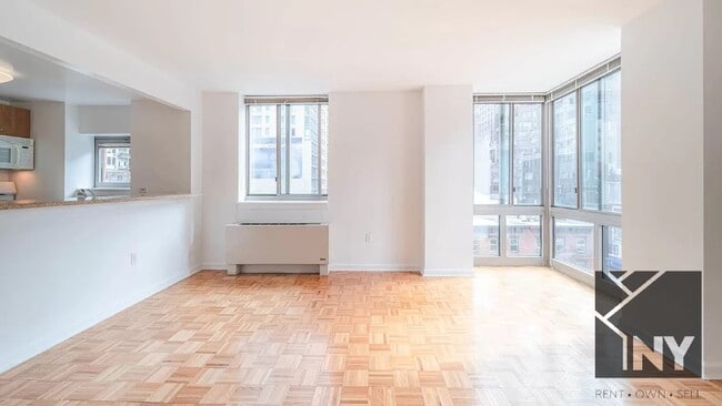 475 9th Ave, Unit 15N