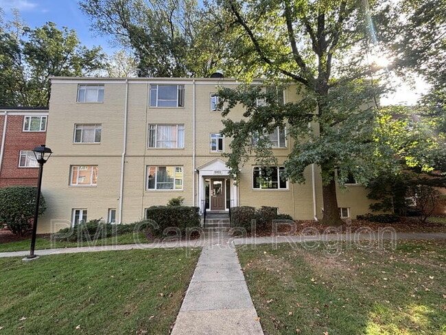 property at 10403 Montrose Ave