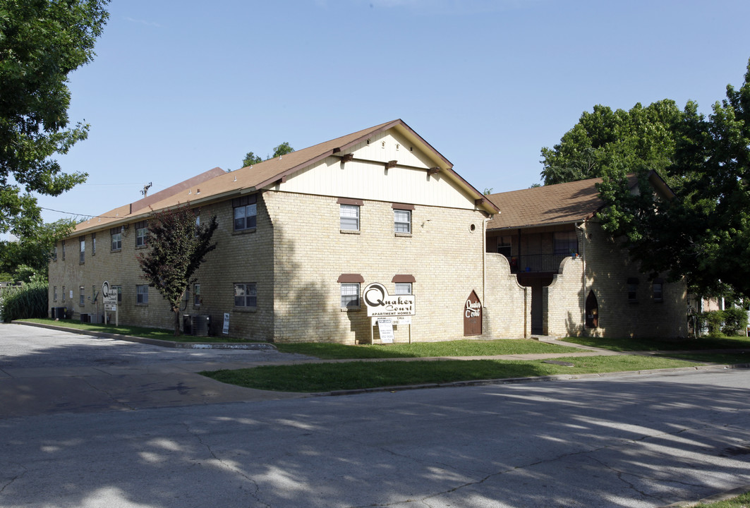 Quaker Court Apartment Homes in Tulsa, OK - Building Photo