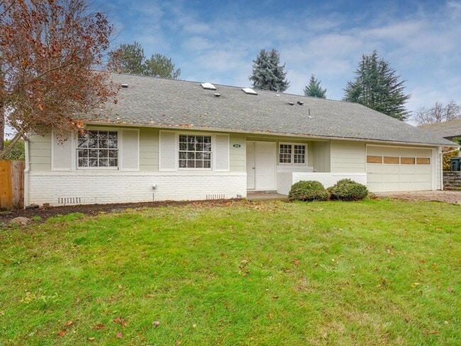 3902 NE 135th Ave in Portland, OR - Building Photo - Building Photo