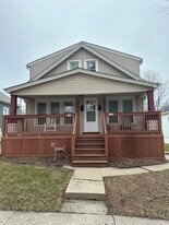438 S 65th St (Lower) in Milwaukee, WI - Building Photo