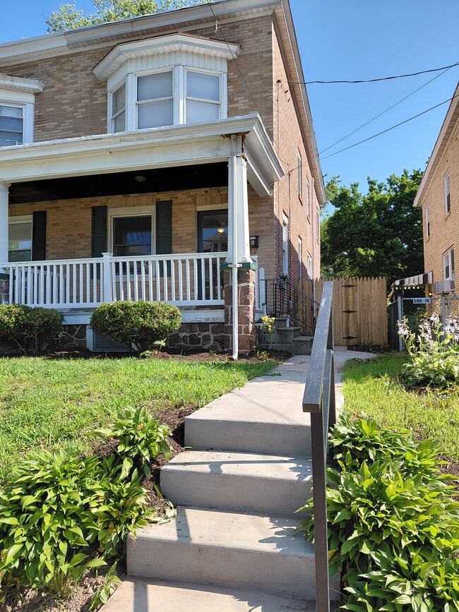 property at 163 E Main St