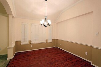 523 High Meadows Dr in Sugar Land, TX - Building Photo - Building Photo