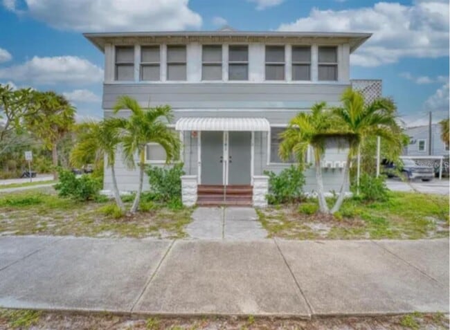 property at 1741 1st St S