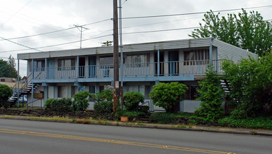 South Thompson Apartments in Tacoma, WA - Building Photo - Building Photo