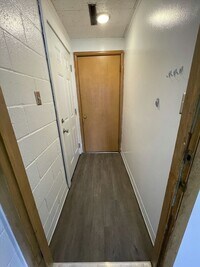 107 E 12th Ave, Unit B photo'