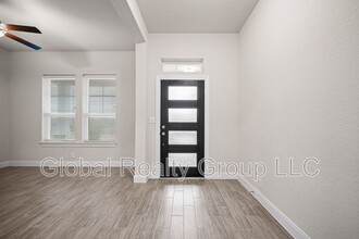 11518 Hollering Pass in Schertz, TX - Building Photo - Building Photo