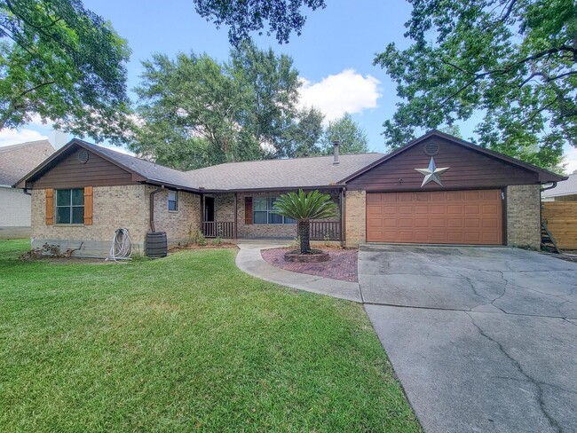 property at 10282 Valley Dr S