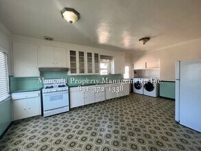 301 Monroe St in Monterey, CA - Building Photo - Building Photo