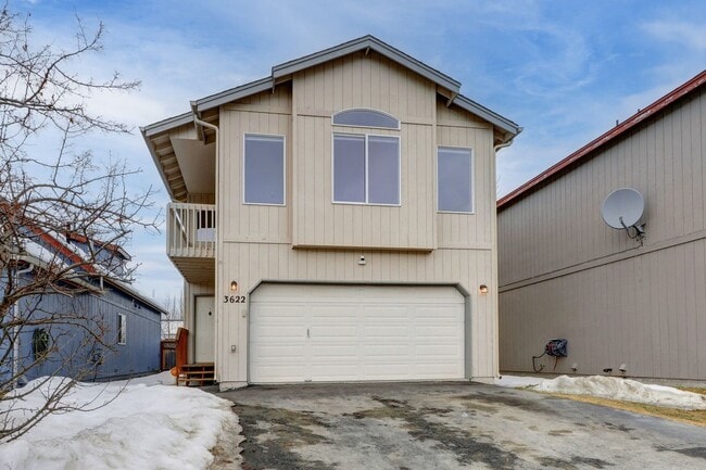 3622 Sycamore Loop in Anchorage, AK - Building Photo - Building Photo