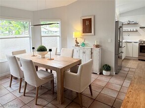 337 Emerald Bay Cir in Naples, FL - Building Photo - Building Photo