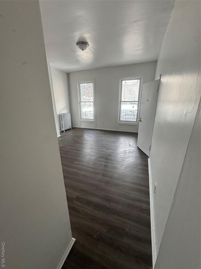 property at 238 S 3rd Ave