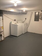 411 N Belnord Ave in Baltimore, MD - Foto de edificio - Building Photo