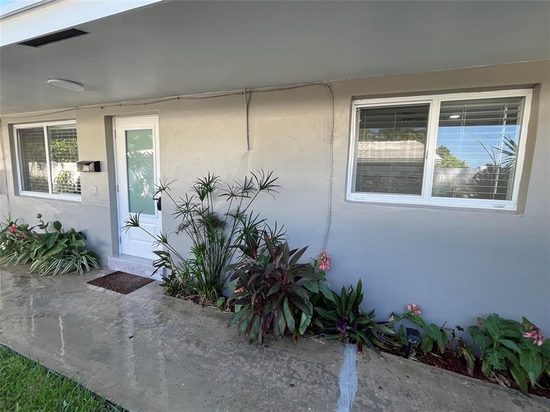 916 NW 26th St in Wilton Manors, FL - Building Photo