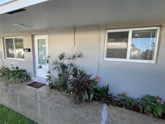 property at 916 NW 26th St