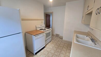 1727 E Morgan Ave in Milwaukee, WI - Building Photo - Building Photo