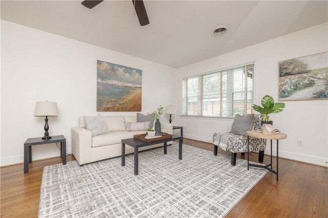 4030 Forest Hill Ave in Richmond, VA - Building Photo - Building Photo