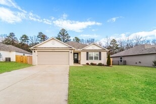 11216 Tipton Rd in Sherwood, AR - Building Photo