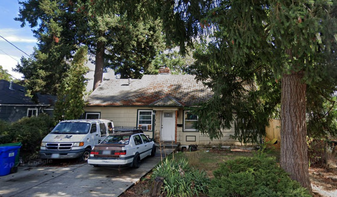 8100 SE 62nd Ave in Portland, OR - Building Photo