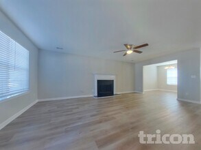 120 Lakeside Point in Covington, GA - Foto de edificio - Building Photo