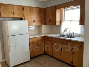 181 Lookout Rd in Woodfin, NC - Building Photo - Building Photo