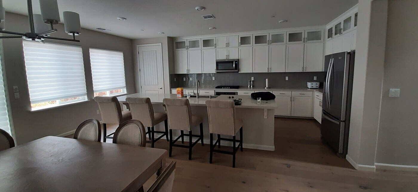 5542 Kennedy Pl in Cotati, CA - Building Photo