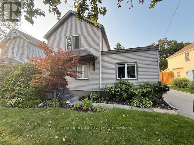property at 770 Cambridge Ct