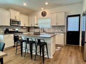 520 Doherty in Kyle, TX - Building Photo - Building Photo