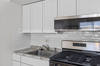 2323 Woodson Rd in Overland, MO - Building Photo - Building Photo