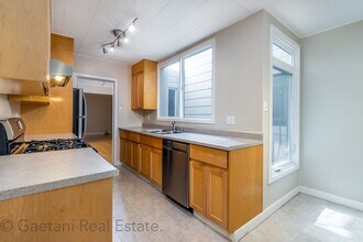 3321-3323-3323 Broderick St in San Francisco, CA - Building Photo - Building Photo