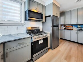 214 Sudbrook Ln in Pikesville, MD - Building Photo - Building Photo