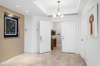 10 Edgewater Dr in Coral Gables, FL - Building Photo - Building Photo