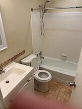 108 Woodhouse Ln, Unit C in Savannah, GA - Building Photo - Building Photo