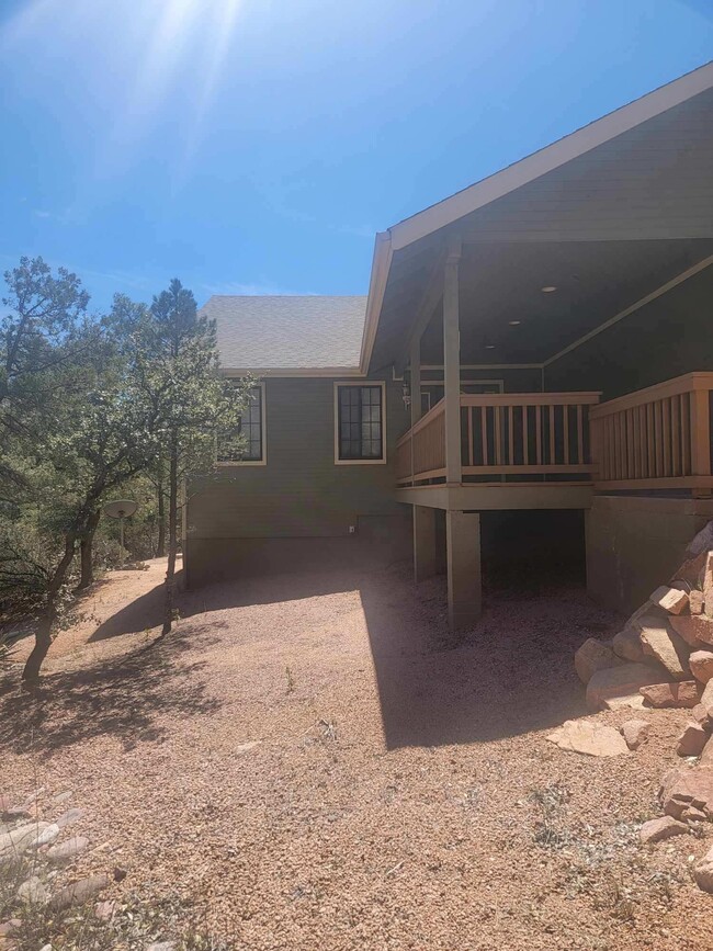 1111 E Cedar Ln in Payson, AZ - Foto de edificio - Building Photo