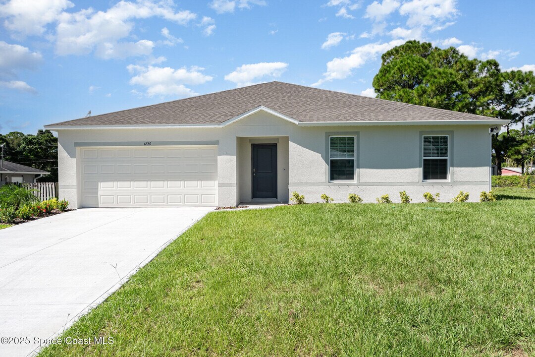 6360 Lookout Dr in Cocoa, FL - Building Photo