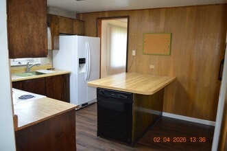 22308 US-30 in Clatskanie, OR - Building Photo - Building Photo