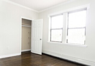 435 Walnut Ave in Boston, MA - Building Photo - Building Photo