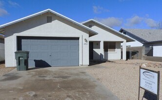 3711 N Verdugo Rd in Kingman, AZ - Building Photo