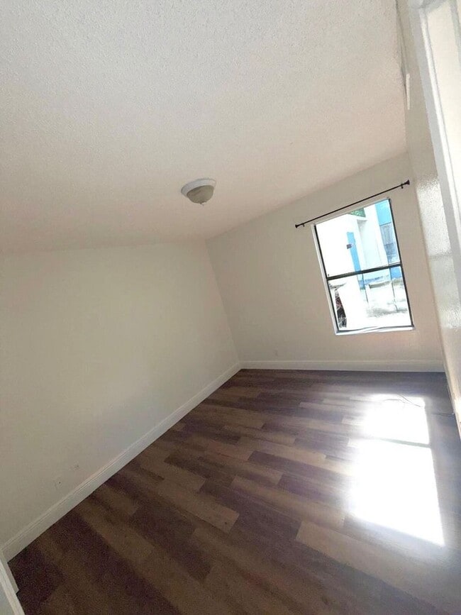 1481 Windorah Way, Unit b in West Palm Beach, FL - Foto de edificio - Building Photo