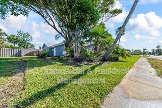 484 Greenway Ave in Satellite Beach, FL - Building Photo - Building Photo