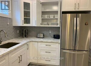 12 Embro Dr in Toronto, ON - Building Photo - Building Photo