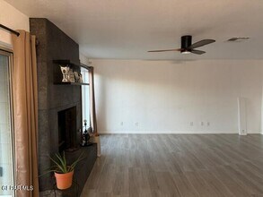 617 Colchester Dr in El Paso, TX - Building Photo - Building Photo