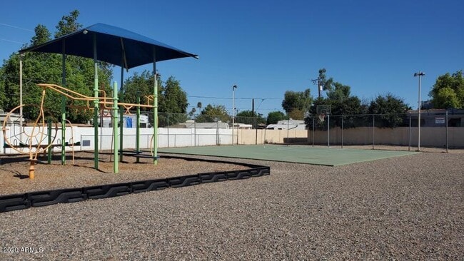 17227 N 16th Dr in Phoenix, AZ - Building Photo - Building Photo
