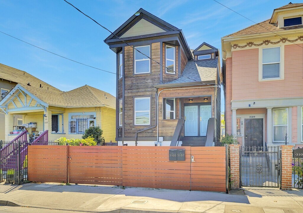 3105 Filbert St in Oakland, CA - Building Photo
