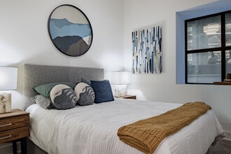 The Station Lofts in Chicago, IL - Foto de edificio - Building Photo