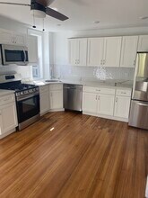 79 Brook St, Unit 3R in Brookline, MA - Foto de edificio - Building Photo