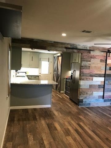 property at 404 N Board St