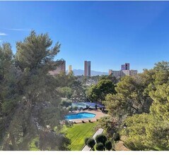 750 S Royal Crest Cir, Unit 356 in Las Vegas, NV - Building Photo - Building Photo