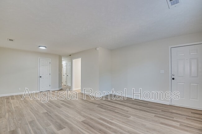 34 Conifer Ct in North Augusta, SC - Building Photo - Building Photo